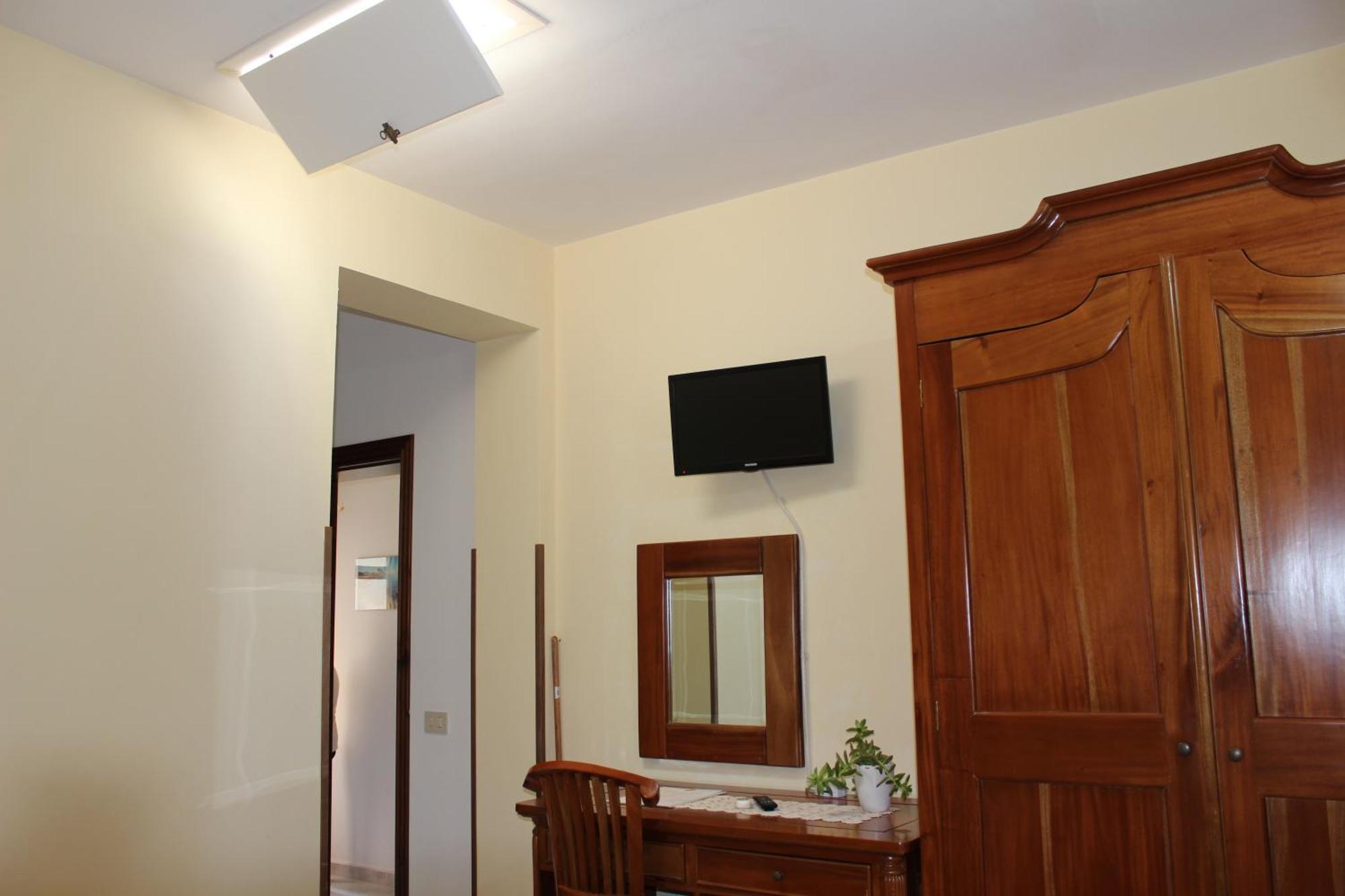 Raggio Di Sole Bed & Breakfast Macari Exterior photo