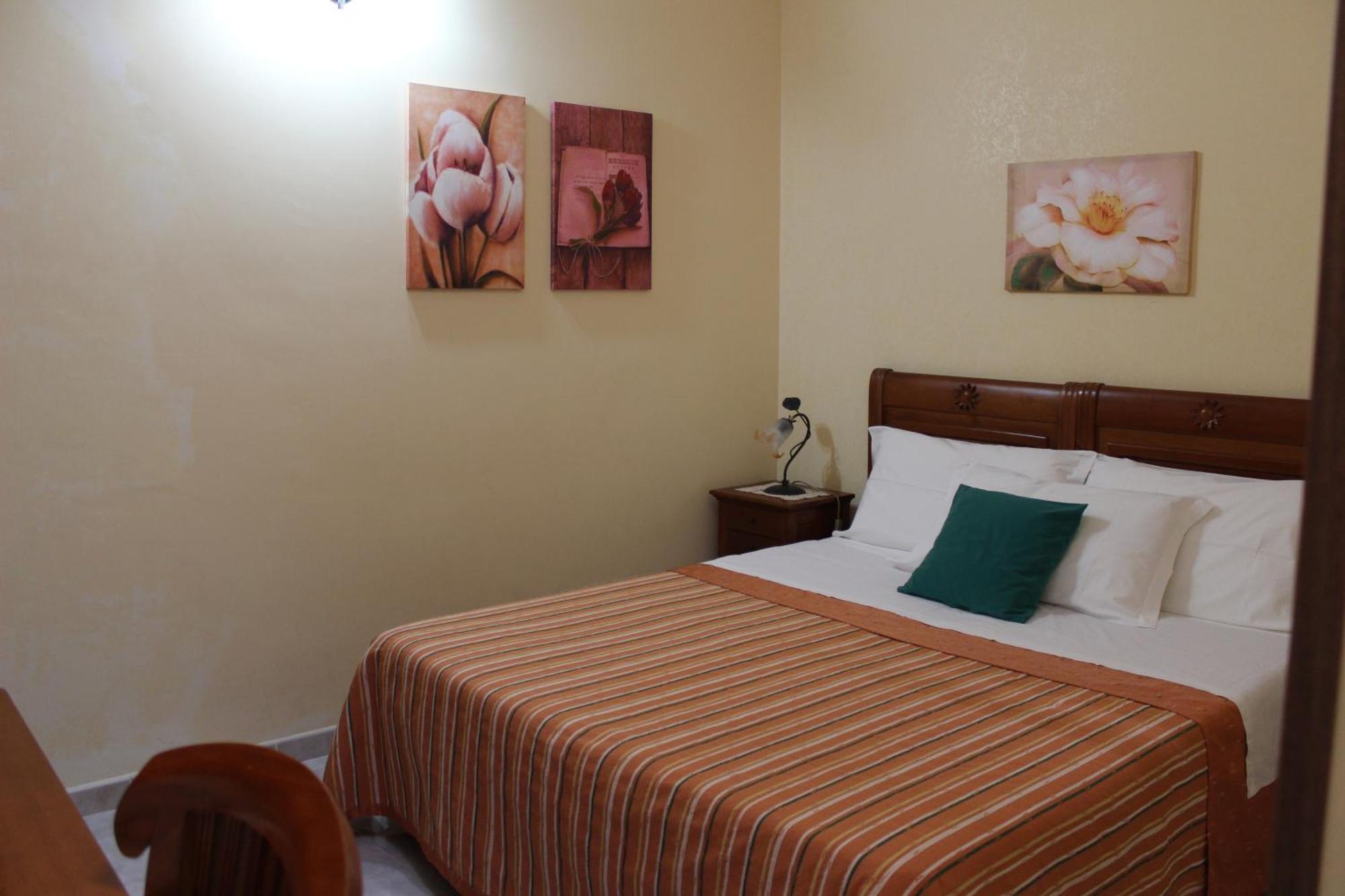 Raggio Di Sole Bed & Breakfast Macari Exterior photo