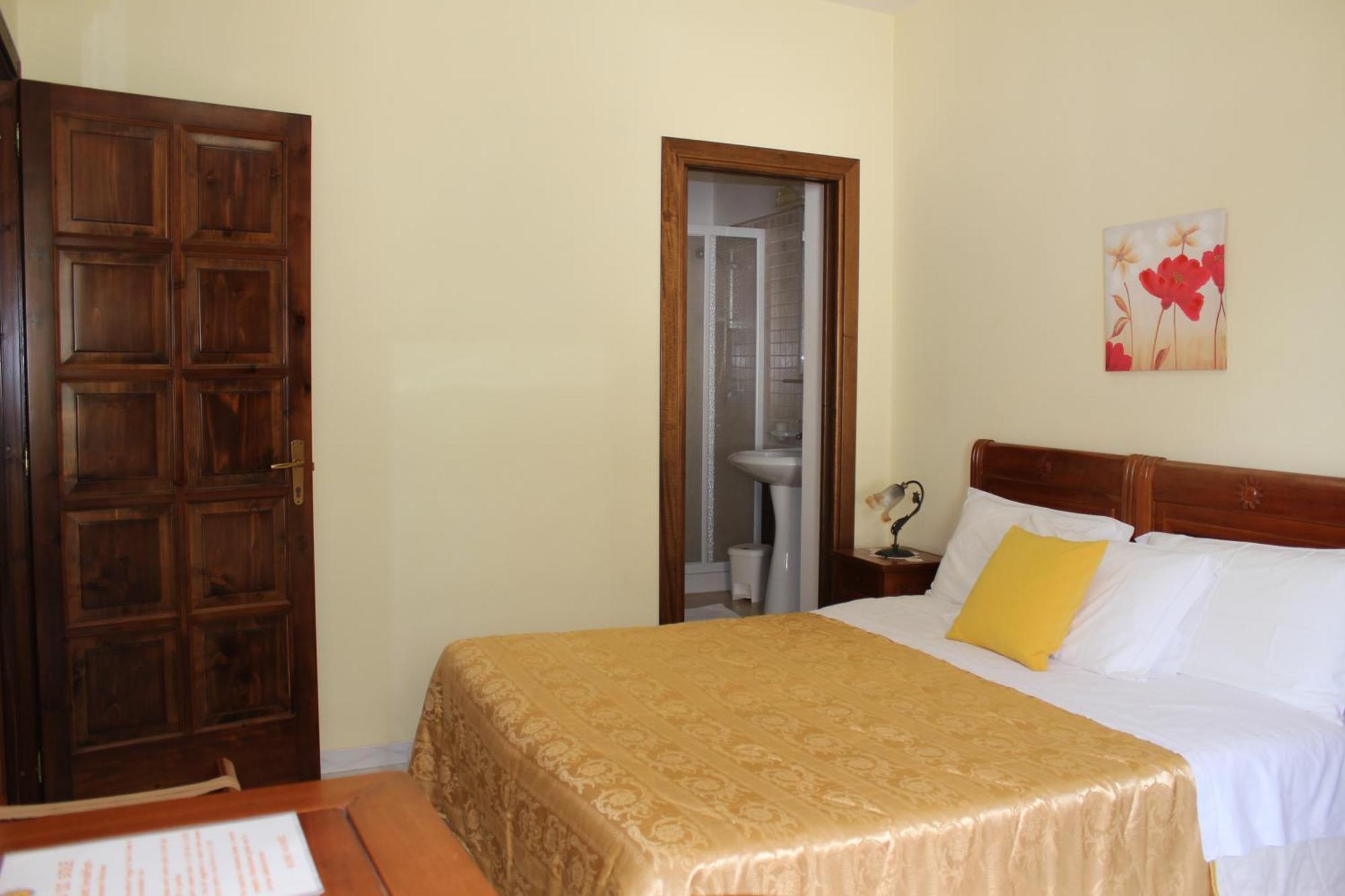 Raggio Di Sole Bed & Breakfast Macari Exterior photo
